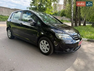 Авто Volkswagen Golf Plus 2008 № 8958905