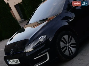 Авто Volkswagen E-Golf 2015 № 8958971