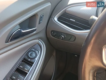 Авто Chevrolet Malibu 2016 № 8959036