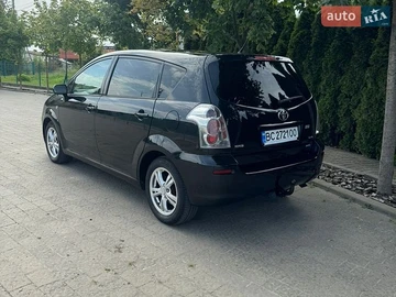 Авто Toyota Corolla Verso 2006 № 8959108
