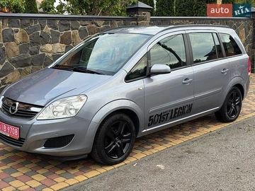 Авто Opel Zafira 2009 № 8959119