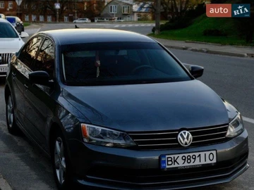 Авто Volkswagen Jetta 2015 № 8959161