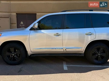 Авто Toyota Land Cruiser 2012 № 8959186