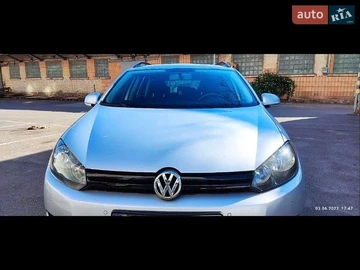 Авто Volkswagen Golf 2010 № 8959227