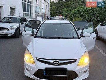 Авто Hyundai I30 2011 № 8959255