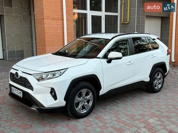 Авто Toyota Rav4 2022 № 8959260