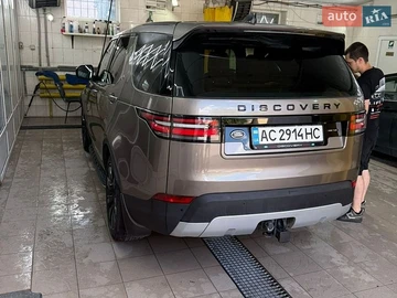 Авто Land Rover Discovery 2017 № 8959326