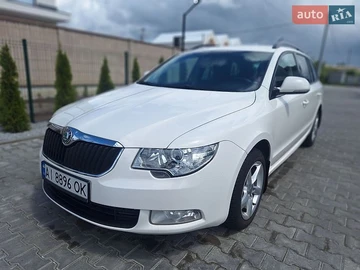 Авто Skoda Superb 2011 № 8959365