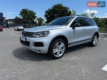 Авто Volkswagen Touareg 2013 № 8959376