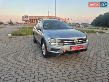 Авто Volkswagen Tiguan 2019 № 8959539