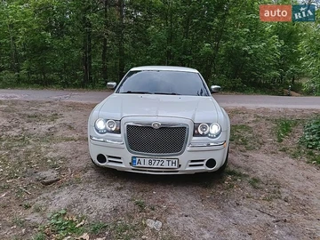 Авто Chrysler 300C 2008 № 8959824