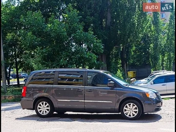 Авто Chrysler Town Country 2015 № 8959845