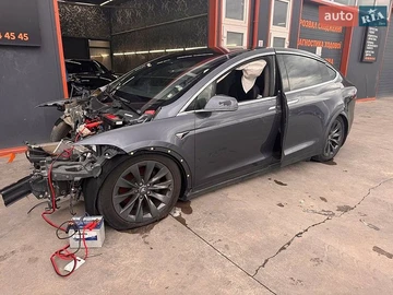 Авто Tesla Model X 2019 № 8959847