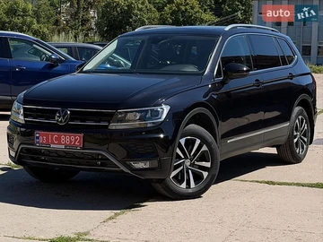 Авто Volkswagen Tiguan 2019 № 8959970