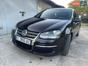 Авто Volkswagen Golf 2004 № 8960128