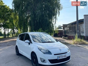 Авто Renault Scenic 2011 № 8960131