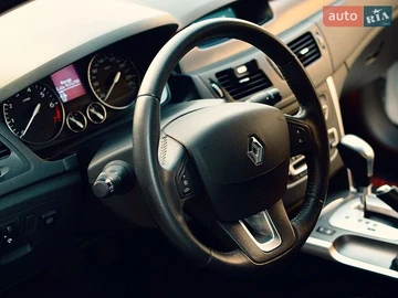 Авто Renault Latitude 2012 № 8960142