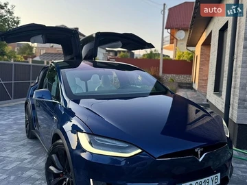 Авто Tesla Model X 2019 № 8960337