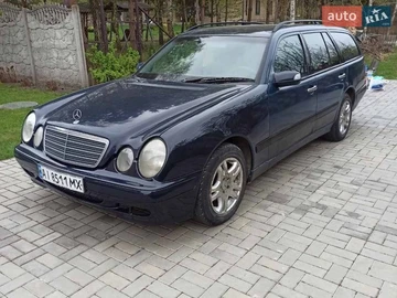 Авто Mercedes E-Class 2002 № 8960355