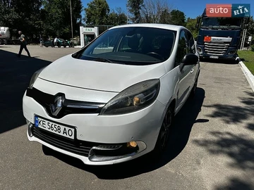Авто Renault Scenic 2014 № 8960435