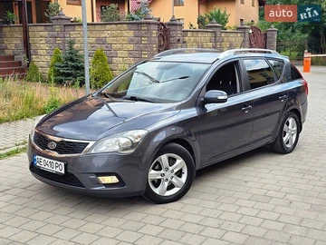 Авто KIA Ceed 2010 № 8960439