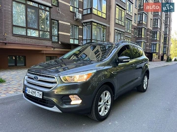 Авто Ford Escape 2017 № 8960547