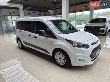 Авто Ford Tourneo Connect 2017 № 8960574