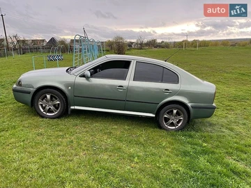 Авто Skoda Octavia 2003 № 8960776