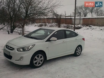 Авто Hyundai Accent 2012 № 8960906