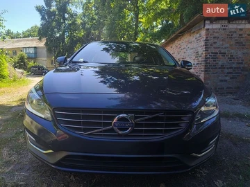 Авто Volvo S60 2014 № 8960917
