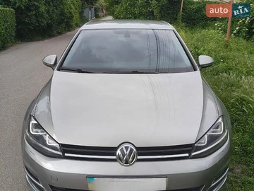 Авто Volkswagen Golf 2013 № 8960947