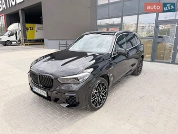 Авто BMW X5 2022 № 8961117