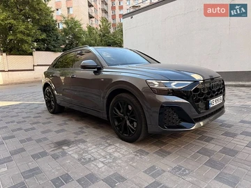 Авто Audi Q8 2024 № 8961125