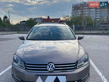 Авто Volkswagen Passat 2011 № 8961415