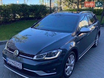 Авто Volkswagen Golf 2018 № 8961462
