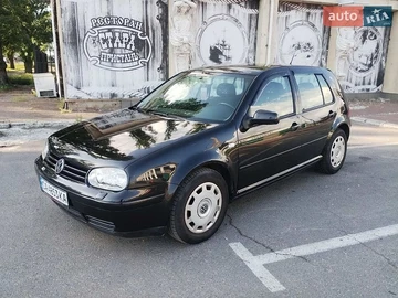 Авто Volkswagen Golf 2002 № 8961751
