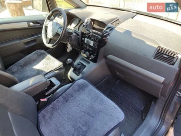 Авто Opel Zafira 2010 № 8961778