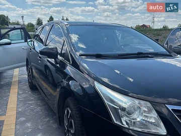 Авто Toyota Avensis 2010 № 8961840
