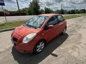Авто Toyota Yaris 2006 № 8962061