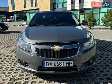 Авто Chevrolet Cruze 2011 № 8962063