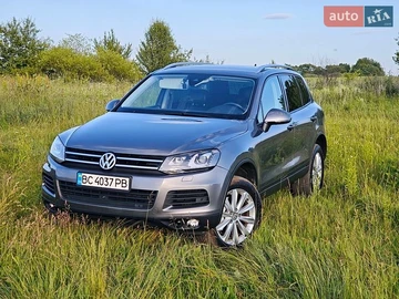 Авто Volkswagen Touareg 2013 № 8962073