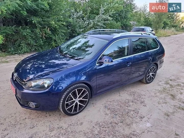 Авто Volkswagen Golf 2010 № 8962185
