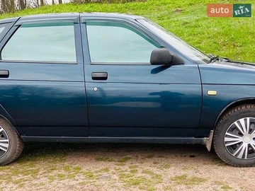 Авто ВАЗ 2112 2007 № 8962293