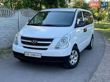 Авто Hyundai H-1 2012 № 8962309