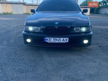 Авто BMW 5 Series 2001 № 8962366