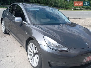 Авто Tesla Model 3 2018 № 8962610
