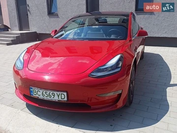 Авто Tesla Model 3 2018 № 8963063