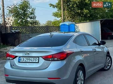 Авто Hyundai Elantra 2015 № 8963265