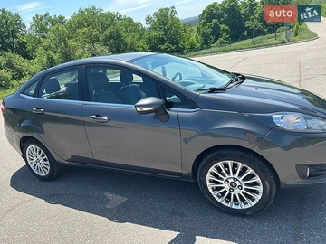 Авто Ford Fiesta 2016 № 8963371