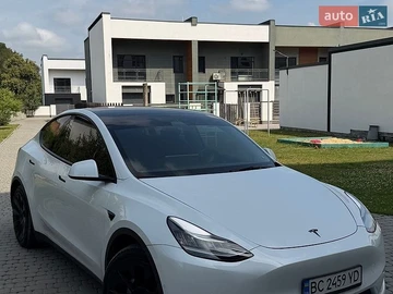 Авто Tesla Model Y 2021 № 8963572